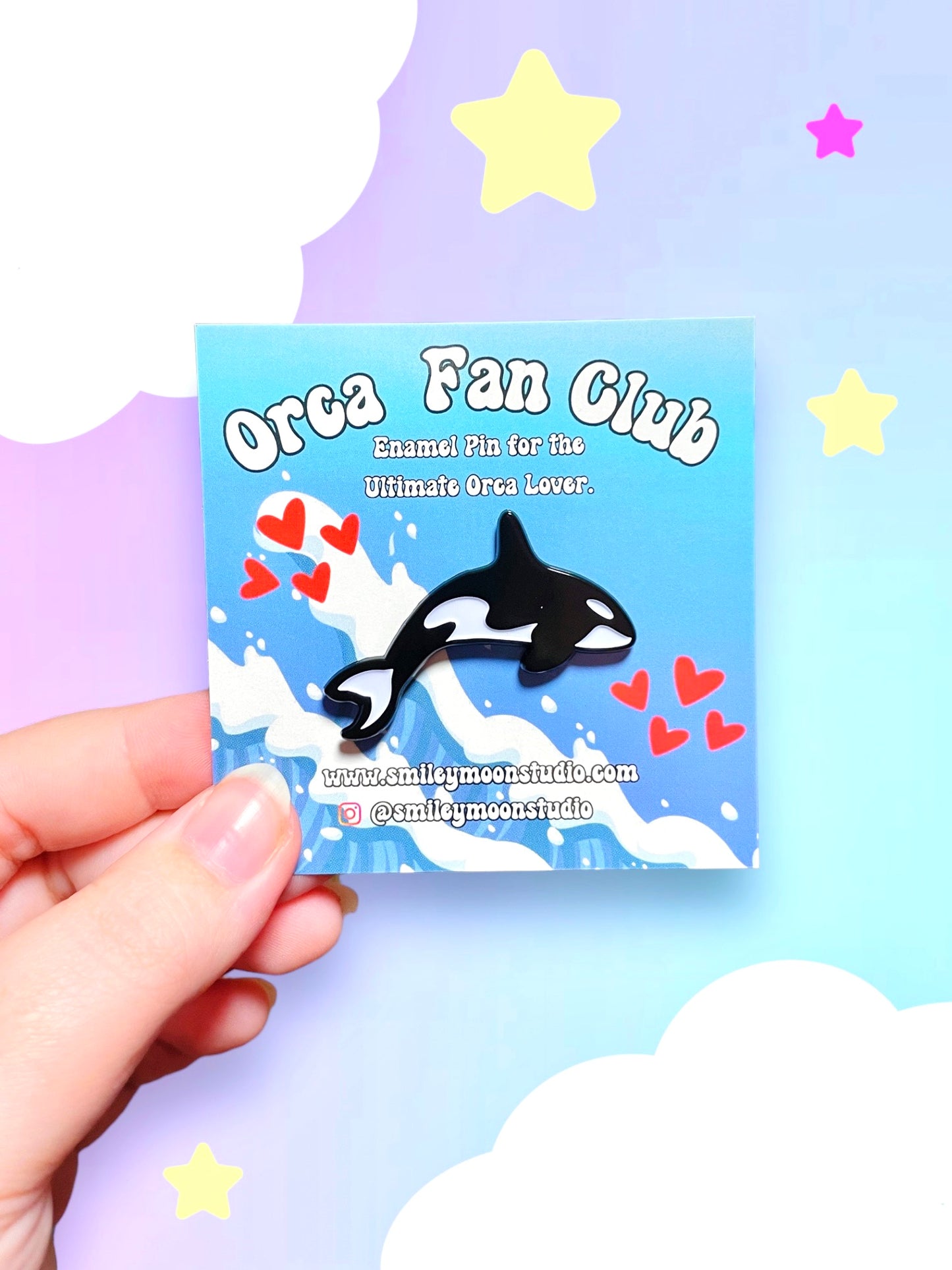 Orca Enamel Pin