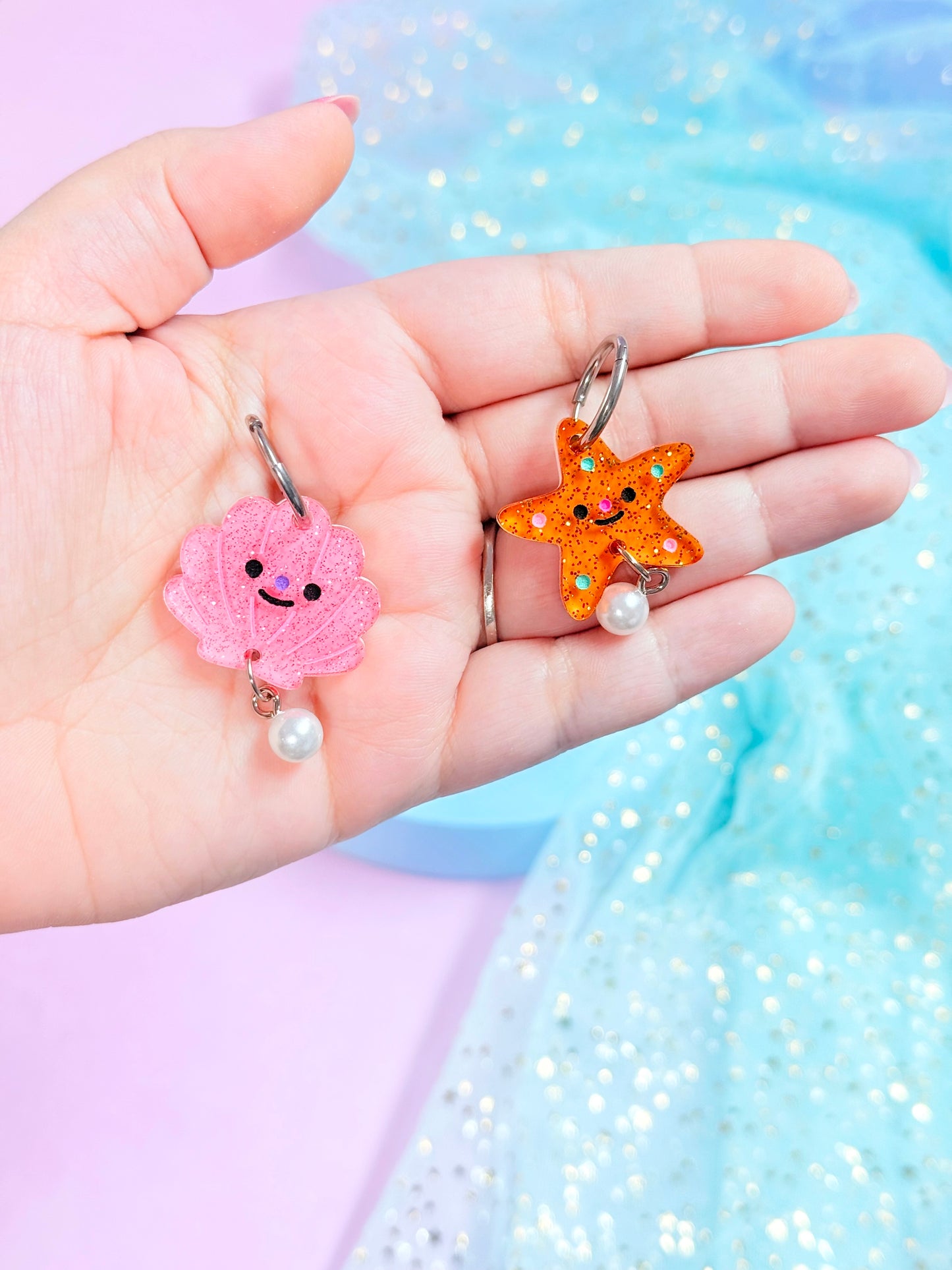 Beach Cuties, Starfish and Scallop Acrylic Earrings